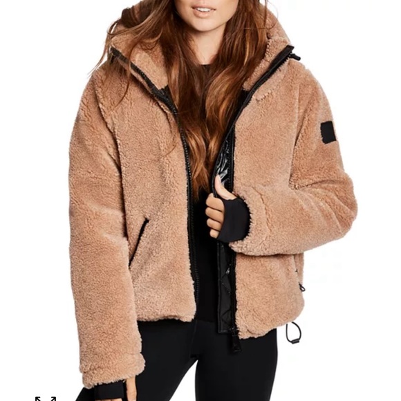 SAM. Bailey coat - Picture 1 of 3